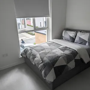 Accommodatie bij particulieren New House, Private In A Peaceful Neighborhood, Dublin