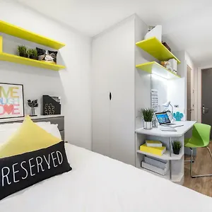 Yugo Explore - Ardcairn House Apartment