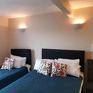 Kgt House Nocleg ze śniadaniem